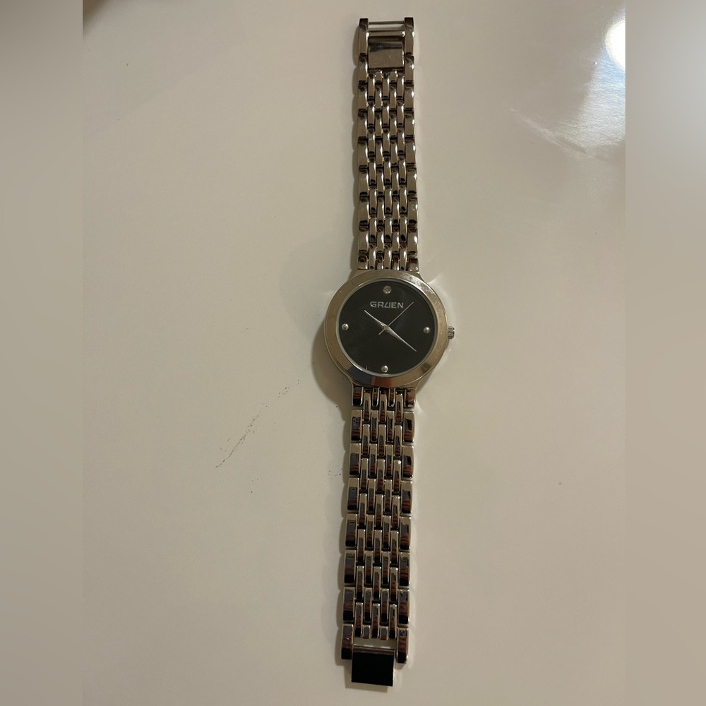 New Gruen Quartz Man Watch